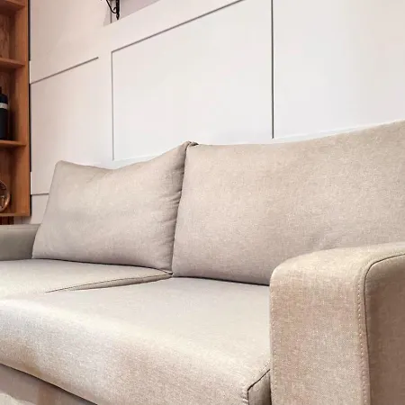 Terrace Flat In Heart Of *