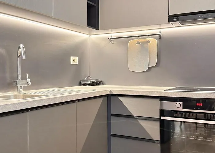 Terrace Flat In Heart Of Appartement Tirana