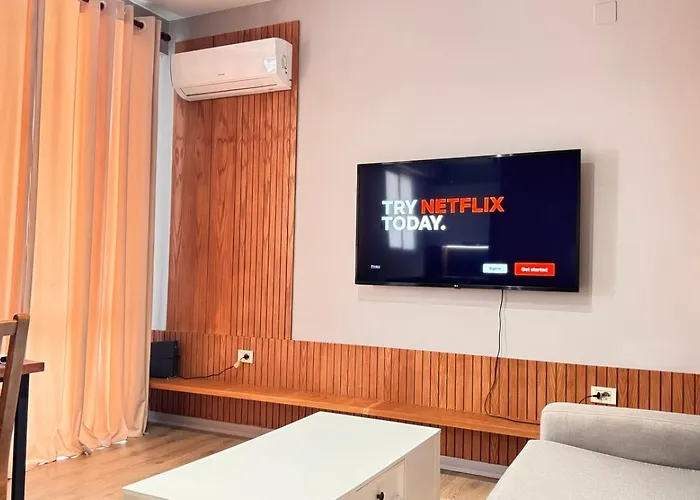 Apartament Terrace Flat In Heart Of