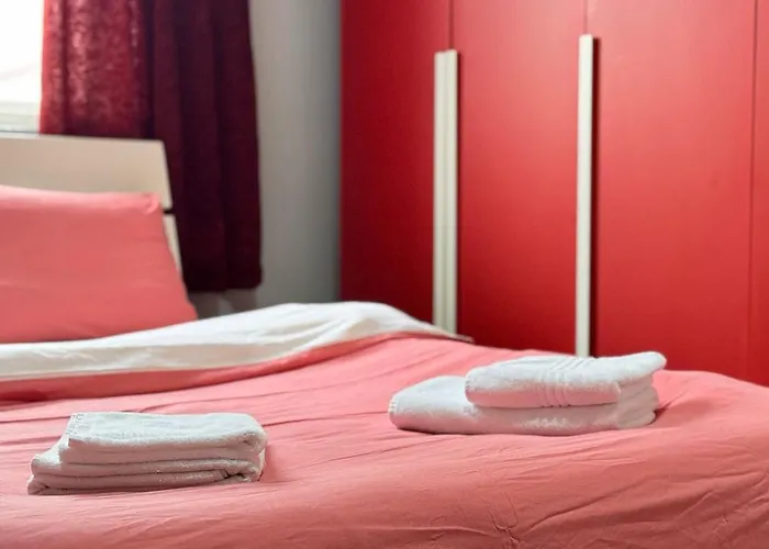 Terrace Flat In Heart Of Apartman Tirana