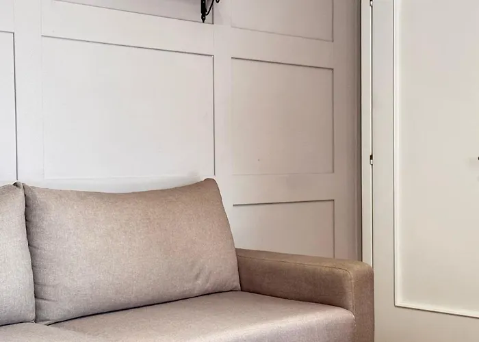 Appartement Terrace Flat In Heart Of *